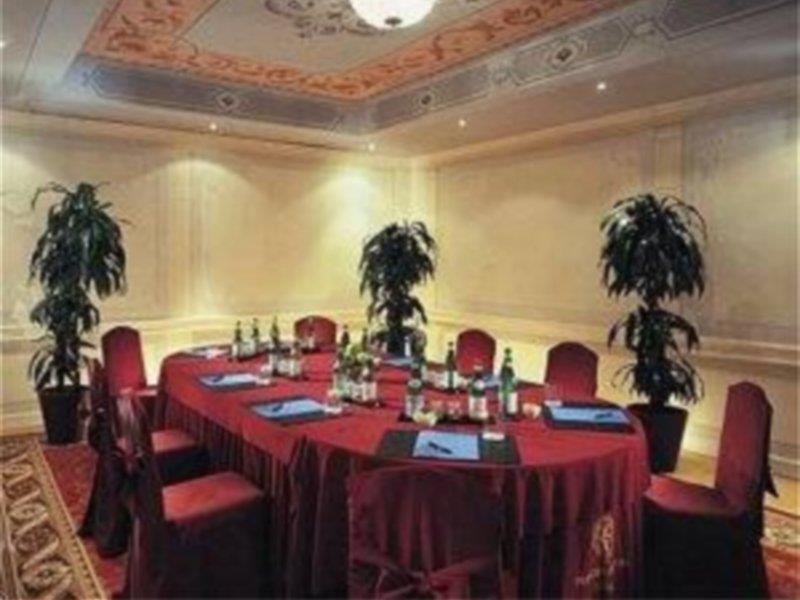 Hotel Principe Di Savoia - Dorchester Collection Milan Facilities photo